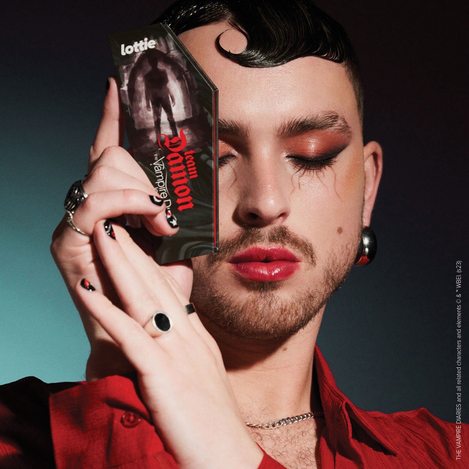 The Vampire Diaries x Salvatore brothers palette duo